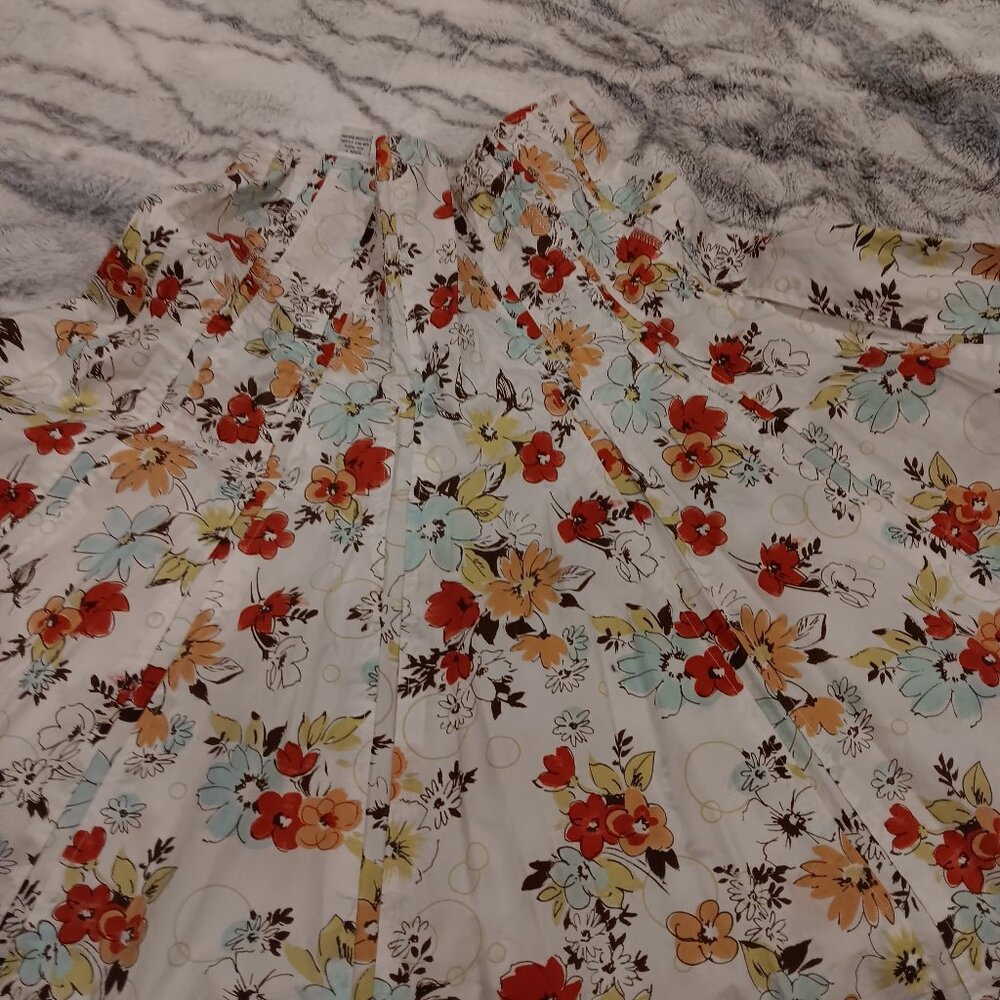 Flower print skirt